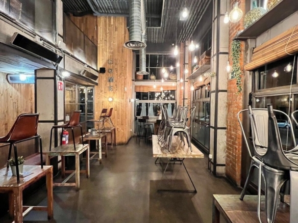 Imagen 4 de Nave comercial en Alquiler en Madrid Madrid MONTECARMELO