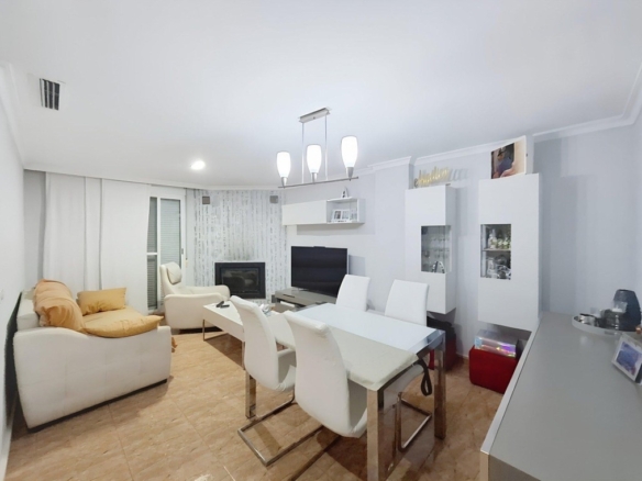 Imagen 1 de FANTASTICO CHALET ADOSADO EN LLANERA DE RANES