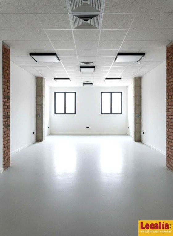 Imagen 1 de Local diáfano con amplias posibilidades