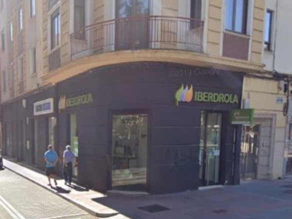 Imagen 1 de Nave comercial en Venta en Madrid Madrid RETIRO