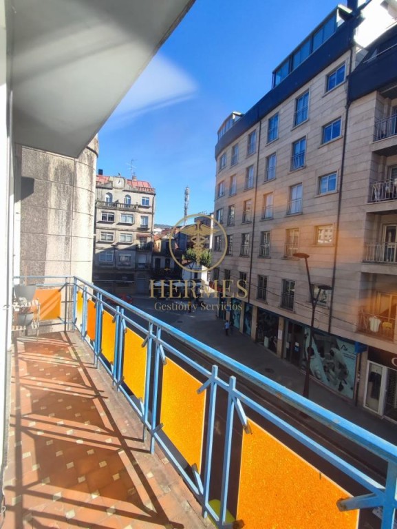 Imagen 1 de Piso reformado en el centro de Porriño!!