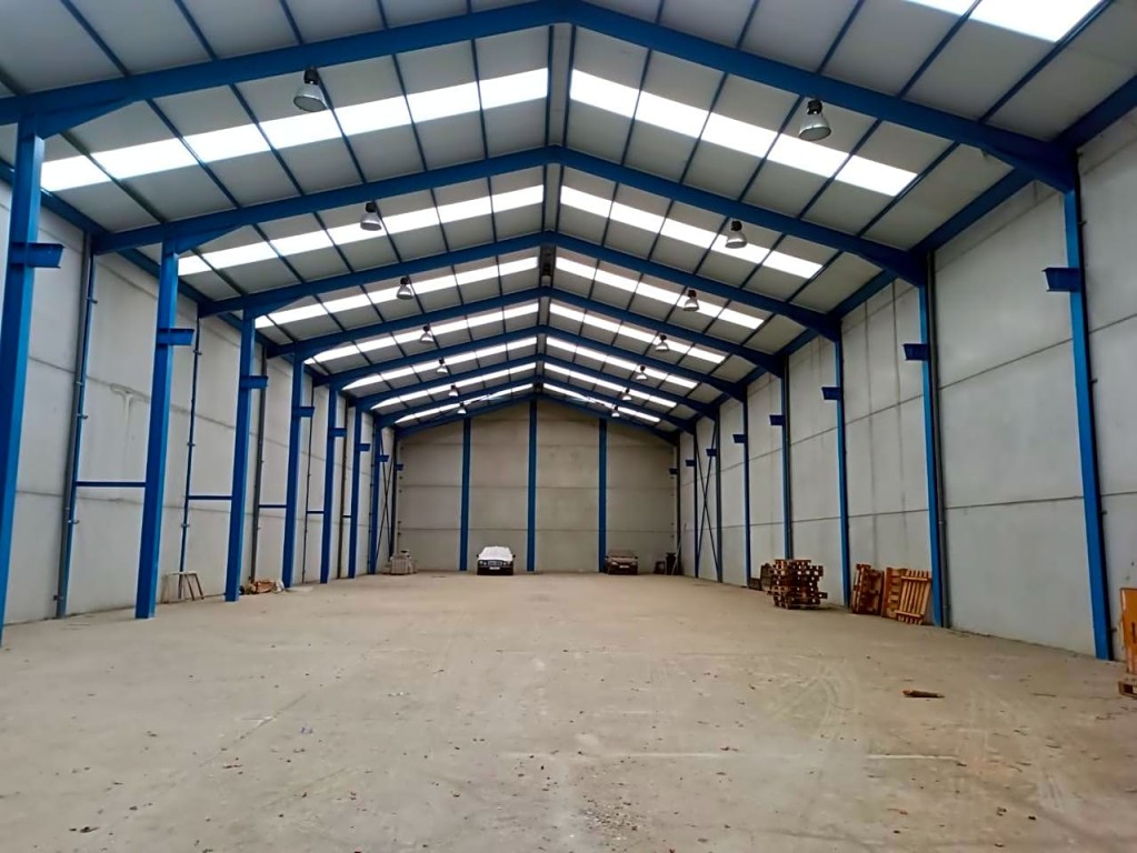 Imagen 1 de Nave industrial a estrenar en Camargo