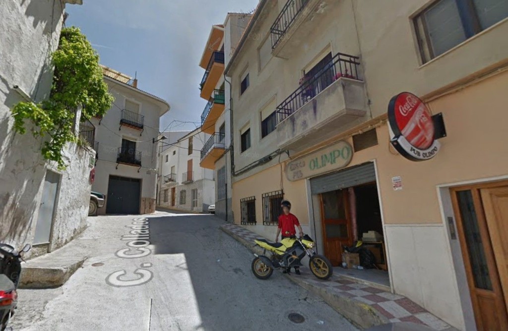 Imagen 2 de Local comercial en Venta en Castillo De Locubin Jaén