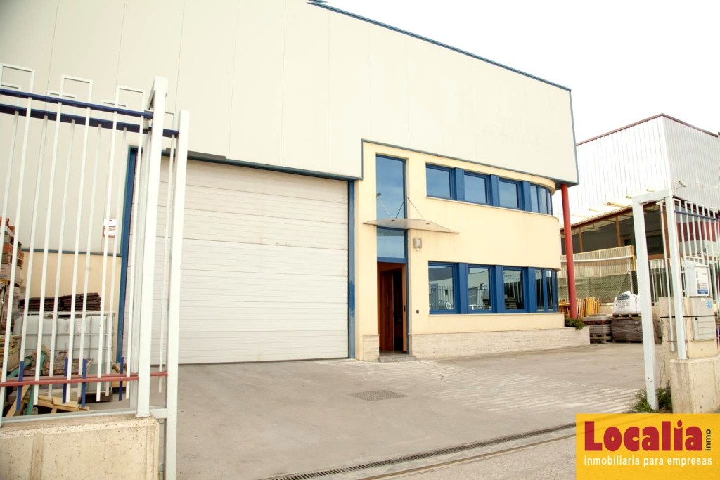 Imagen 2 de Estupenda nave industrial de 805m² en Palencia.