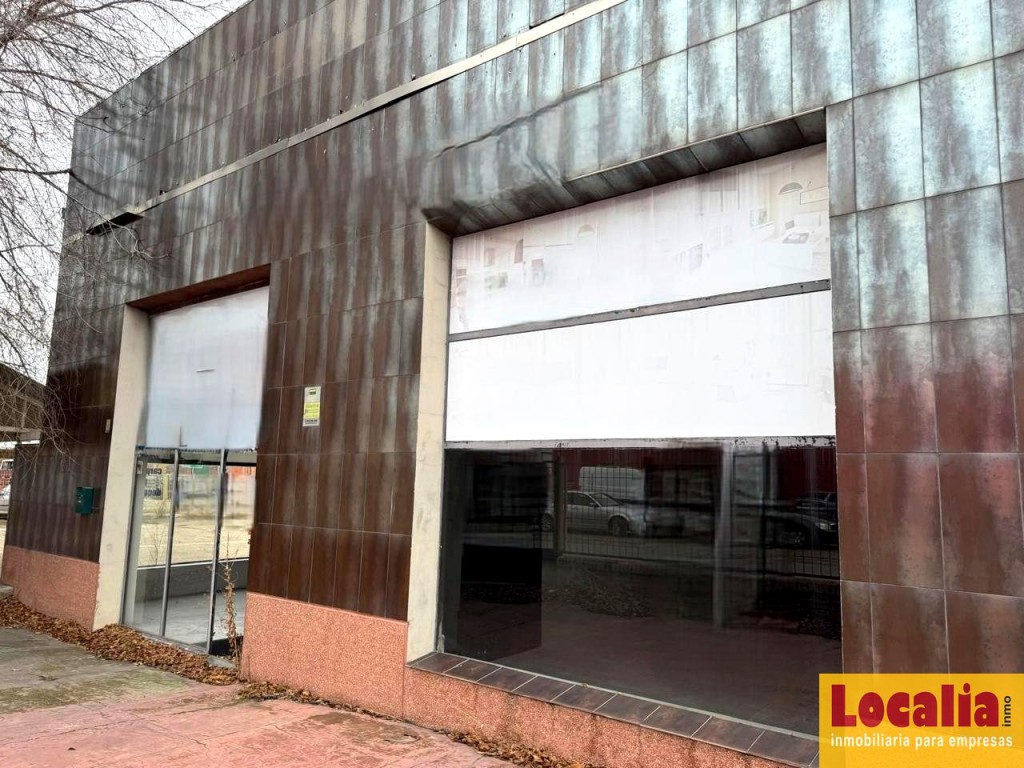 Imagen 2 de Nave industrial con potencial expansión