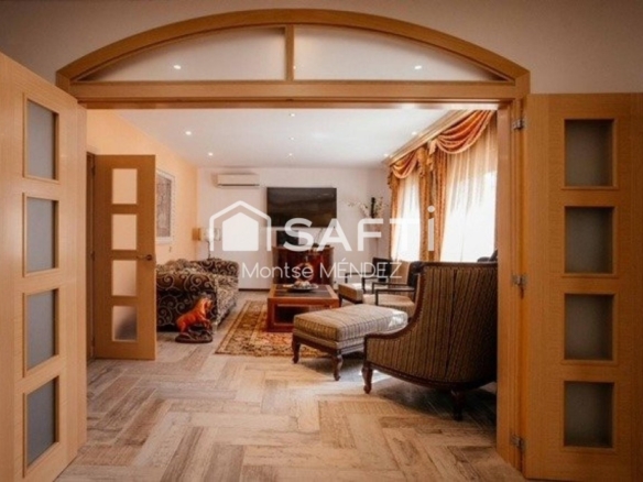 Imagen 1 de Encantadora casa en Club Mont-Roig