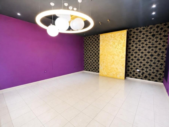 Imagen 2 de Se vende local comercial en la Milla de Oro – Playa de las Américas