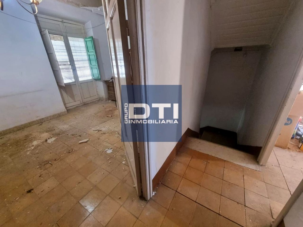 Imagen 4 de Casa en zona Fátima con gran potencial para diseñar a tu gusto. Albacete