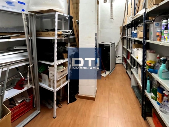 Imagen 4 de Local profesional 145 m² 4 despachos cerca de la Feria Barrio Pilar