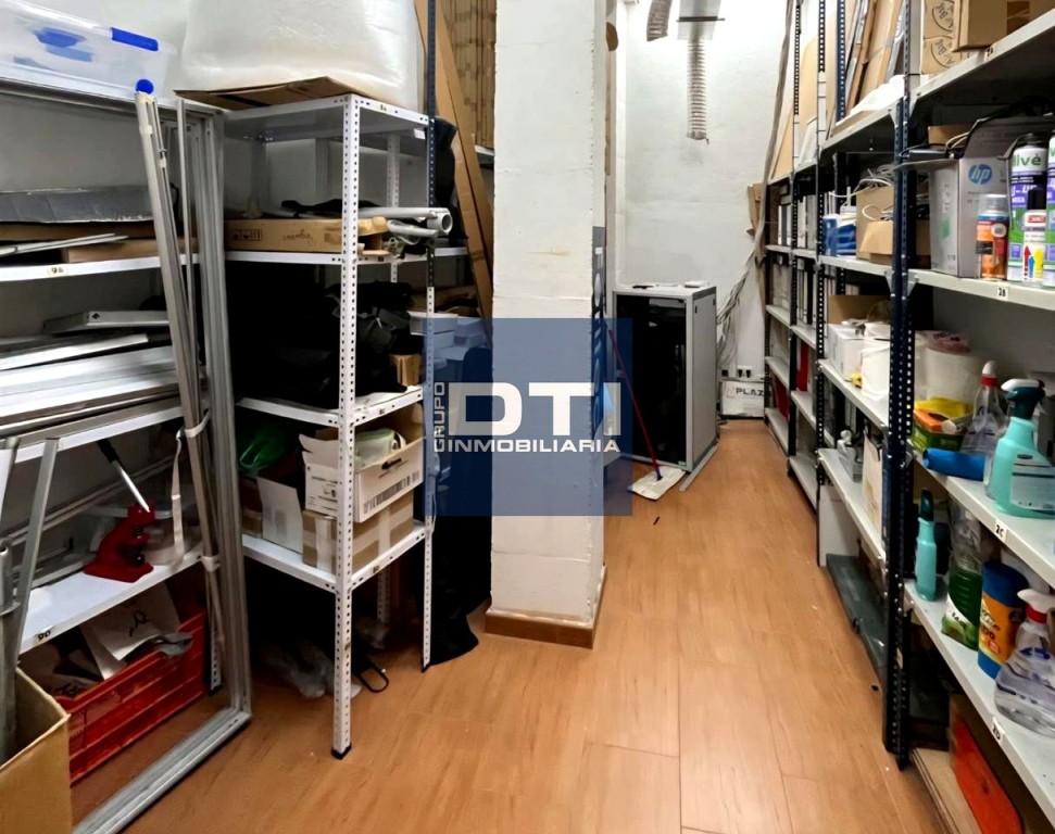 Imagen 4 de Local profesional 145 m² 4 despachos cerca de la Feria Barrio Pilar