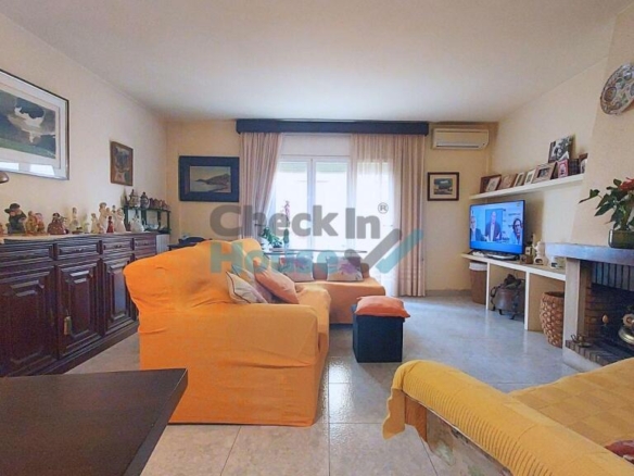Imagen 2 de Adosada en Venta en Sant Feliu De Guixols Girona
