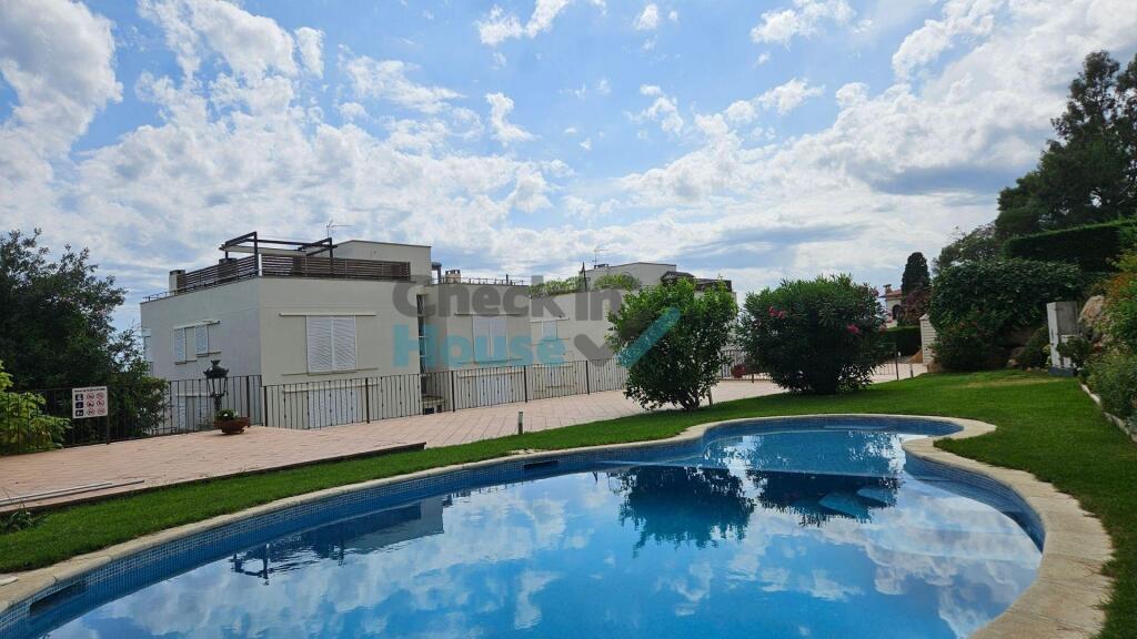 Imagen 2 de Adosada en Venta en Sant Feliu De Guixols Girona