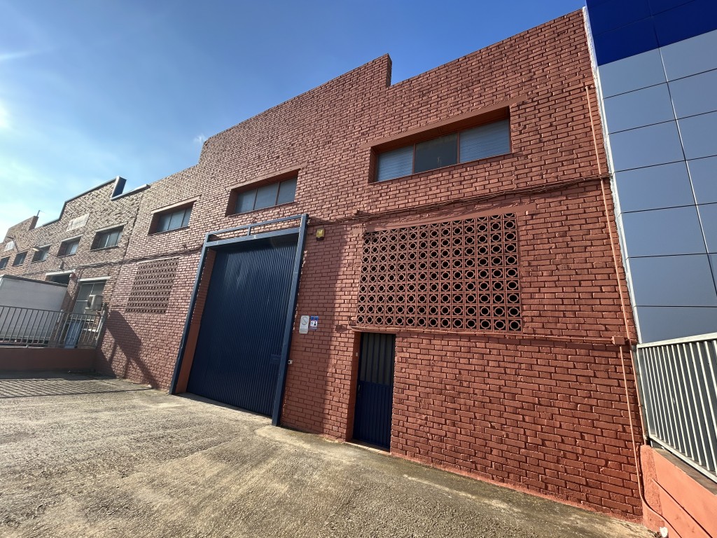 Imagen 2 de Nave industrial en Alquiler en Barbera Del Valles Barcelona