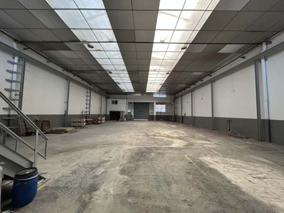 Imagen 4 de Nave industrial en Alquiler en Barbera Del Valles Barcelona