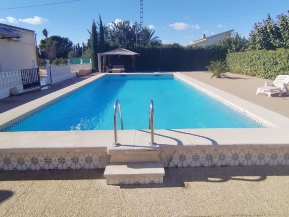 Imagen 2 de Casa-Chalet en Venta en Novelda Alicante