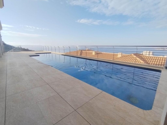 Imagen 1 de Casa-Chalet en Venta en Benidorm Alicante