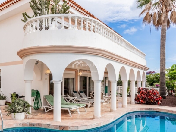 Imagen 1 de Casa-Chalet en Venta en Arona Santa Cruz de Tenerife - El Club del Propietario Imagen 1 de Casa-Chalet en Venta en Arona Santa Cruz de Tenerife