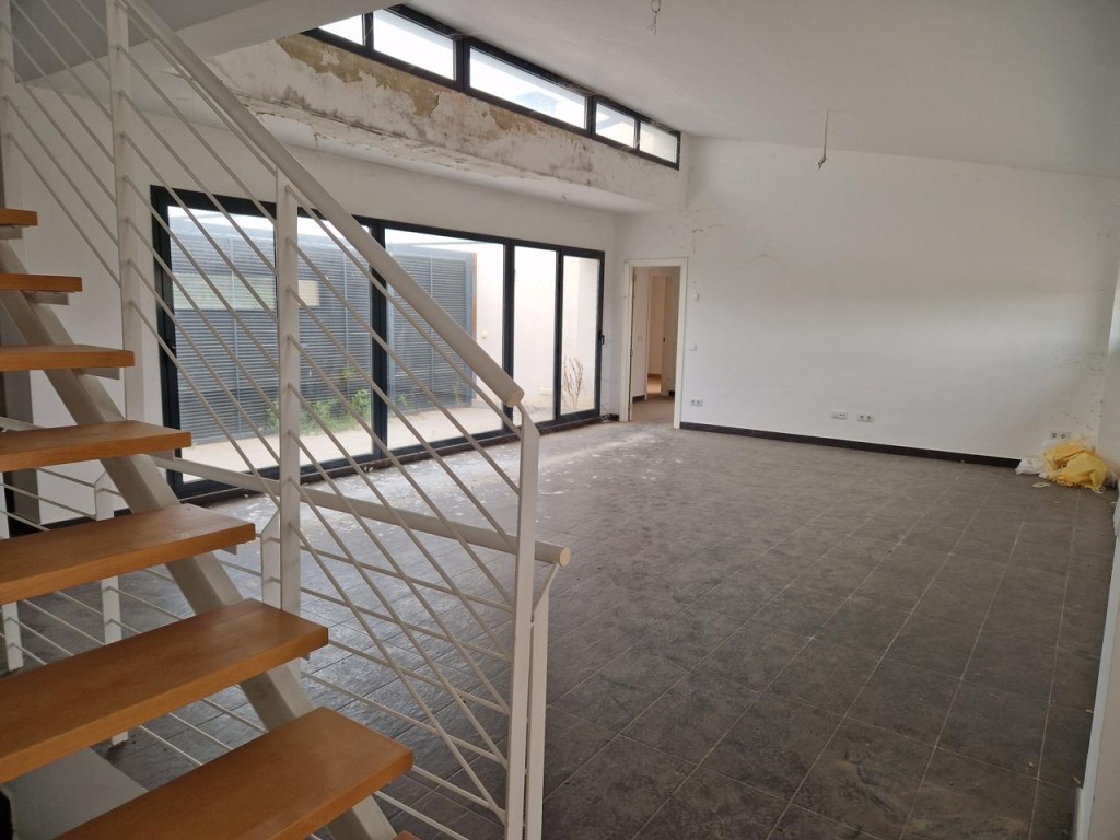 Imagen 4 de CHALET DE DISEÑO EN BURGUILLOS DE TOLEDO