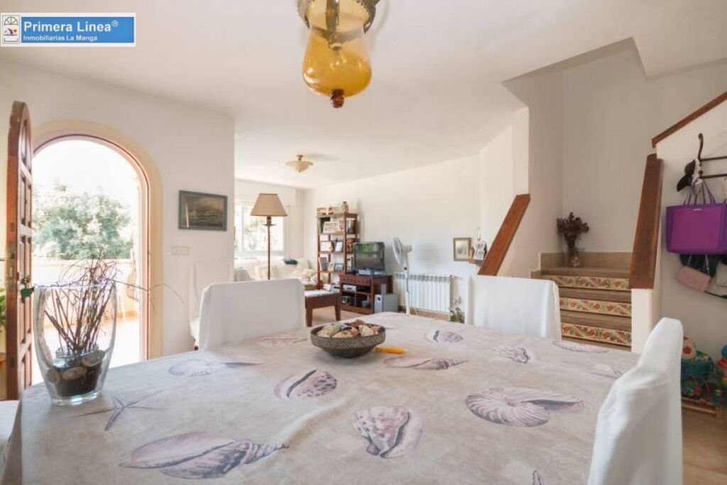 Imagen 4 de Venta de adosado en el centro de Cabo de Palos