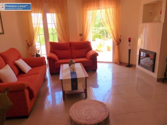 Imagen 4 de Venta de chalet en Playa Honda