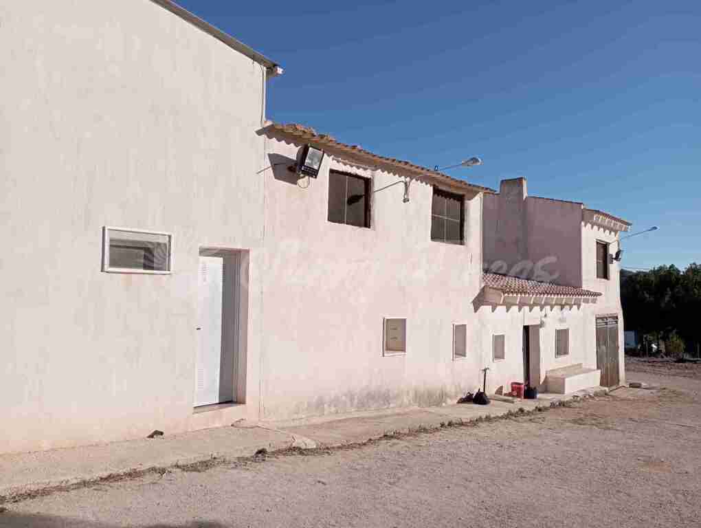 Imagen 4 de Casa de campo-Masía en Venta en Yecla Murcia