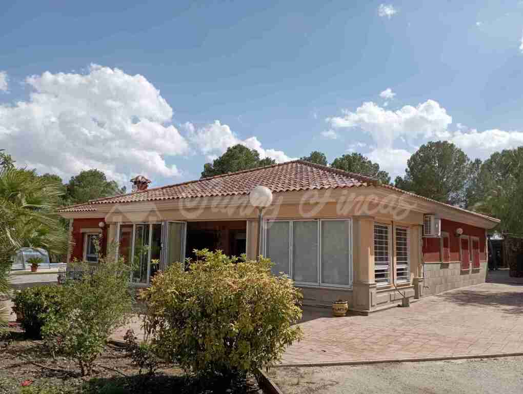 Imagen 2 de Casa-Chalet en Venta en Yecla Murcia