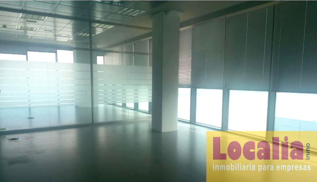 Imagen 1 de Edificio en venta a precio atractivo en Aragón.