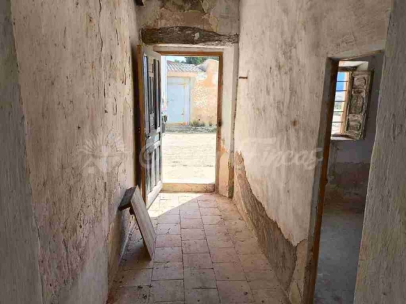 Imagen 4 de Casa de campo-Masía en Venta en Yecla Murcia