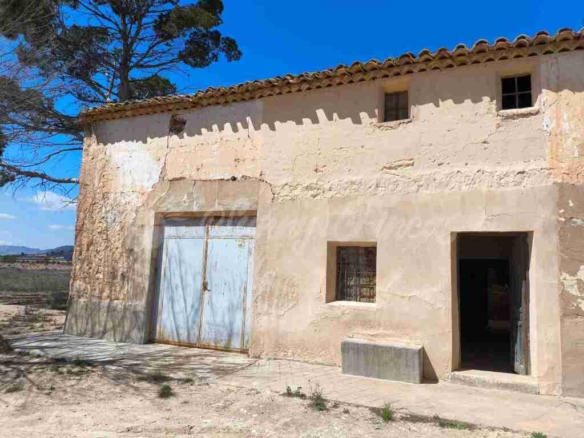 Imagen 1 de Casa de campo-Masía en Venta en Yecla Murcia