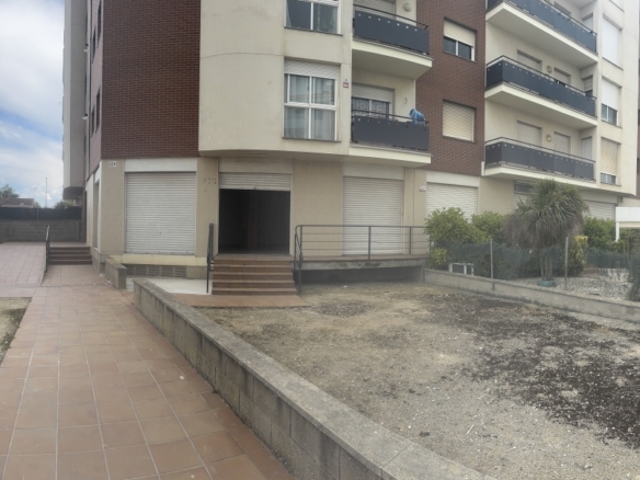 Imagen 3 de Local comercial en Venta en Cervera Lleida