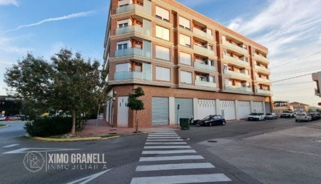 Imagen 2 de Local comercial en Venta en Vall D Uxo