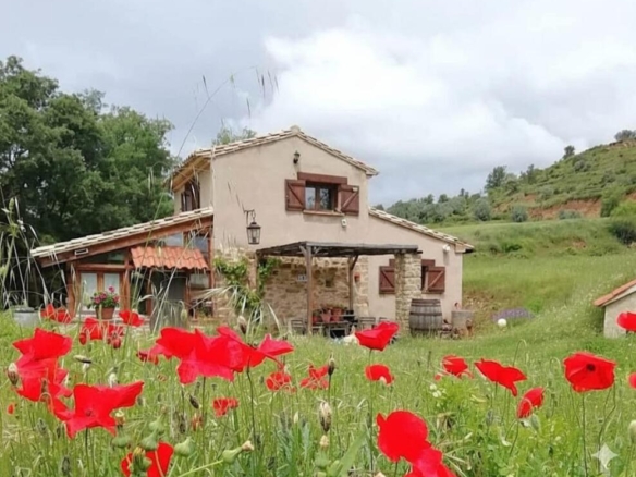 Imagen 1 de Unifamiliar en Finca rústica única cerca de Alquézar — 32.000 m² de paz y paisaje