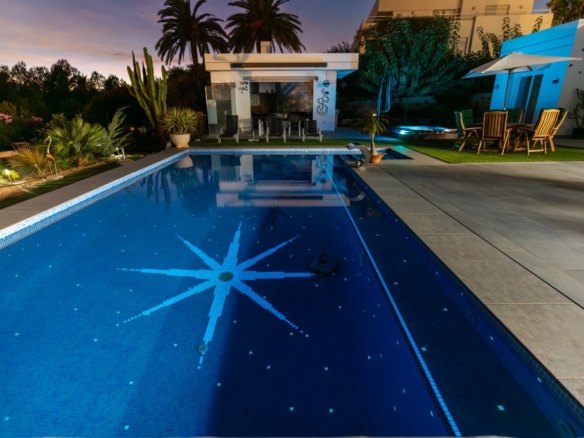 Imagen 2 de Casa-Chalet de Obra Nueva en Venta en Javea/Xabia Alicante