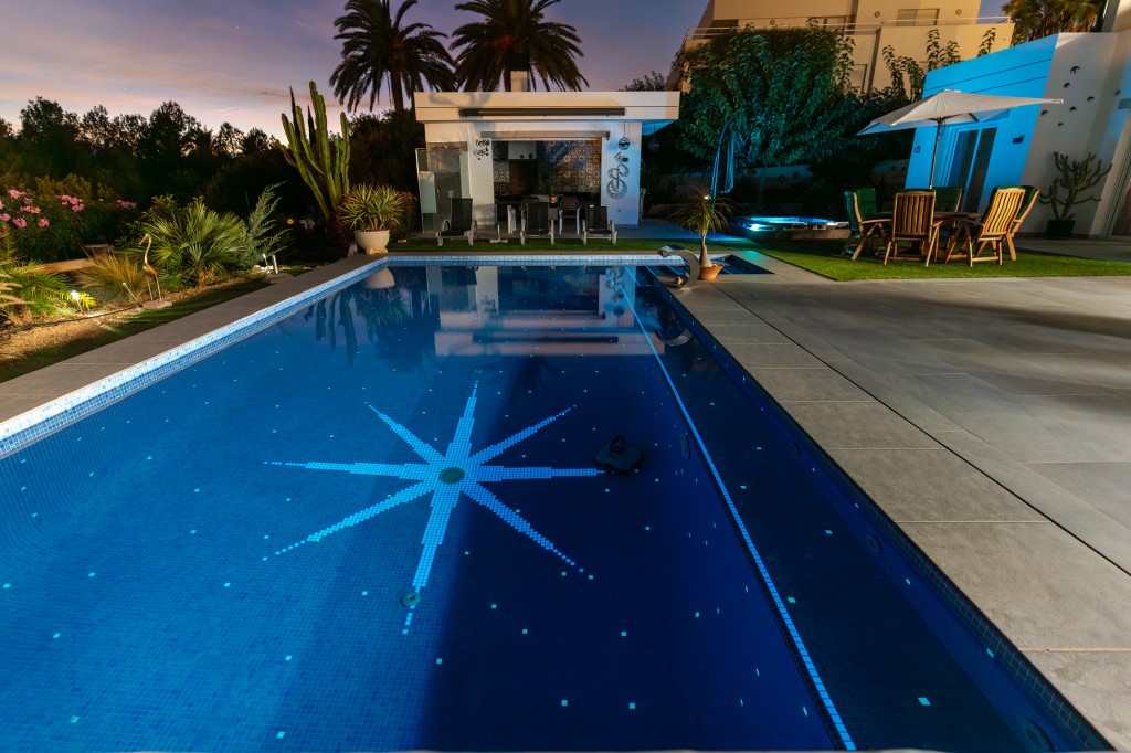 Imagen 2 de Casa-Chalet de Obra Nueva en Venta en Javea/Xabia Alicante