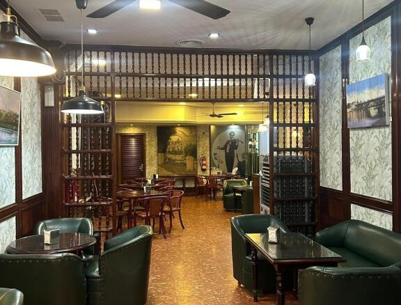 Imagen 4 de Magnífica oportunidad de negocio en San Juan de Aznalfarache!!!