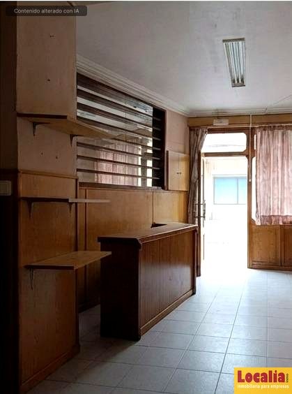 Imagen 2 de Local comercial de dos niveles céntrico