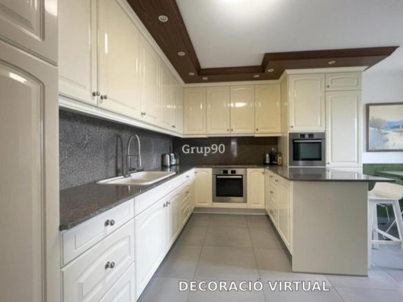 Imagen 1 de Ático con vistas panorámicas abiertas al horizonte