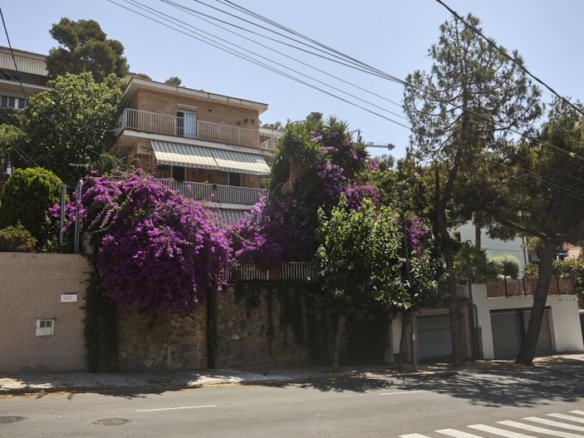 Imagen 1 de Casa-Chalet en Venta en Castelldefels Barcelona MONTEMAR