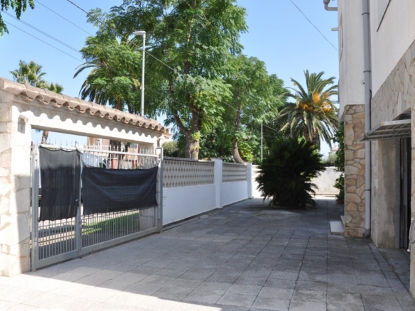 Imagen 4 de Casa-Chalet en Venta en Empuriabrava Girona