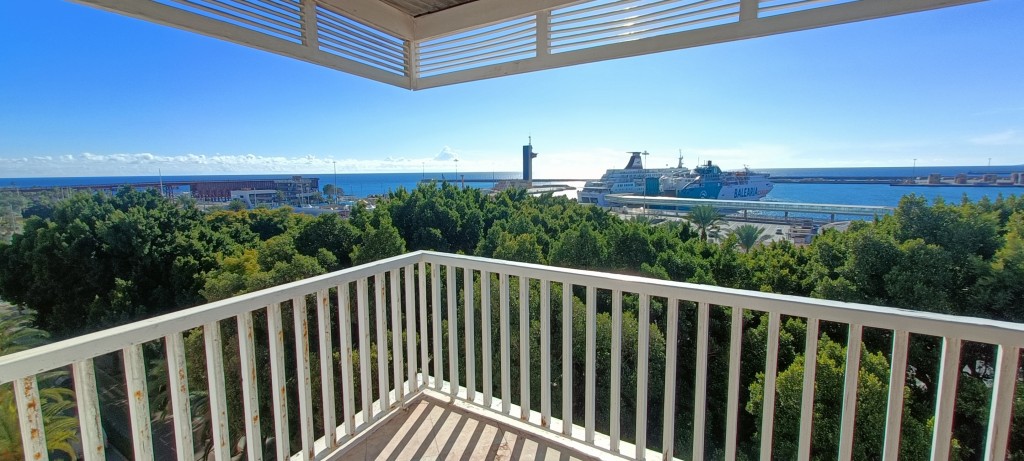 Imagen 1 de Piso en Venta en Almería Almería
