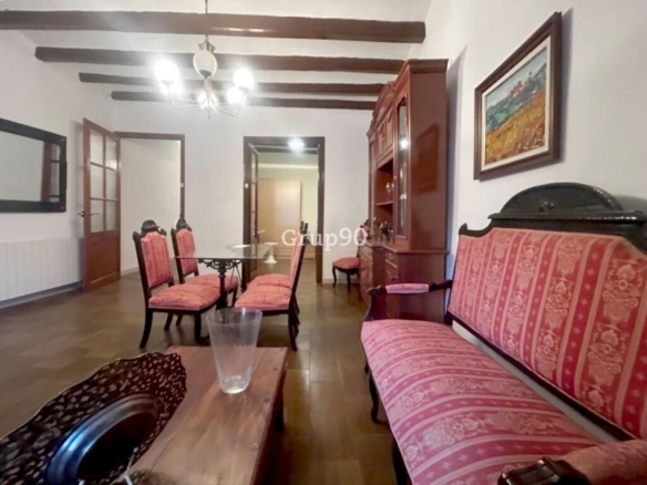 Imagen 4 de Casa de pueblo única en Artesa de Lleida + local + almacén