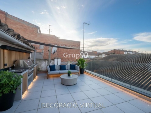 Imagen 1 de Casa de pueblo única en Artesa de Lleida + local + almacén