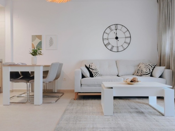 Imagen 2 de Piso en Alquiler en Rincon De La Victoria Málaga