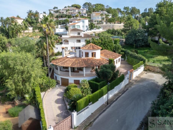 Imagen 1 de Casa-Chalet en Venta en Alicante Alicante