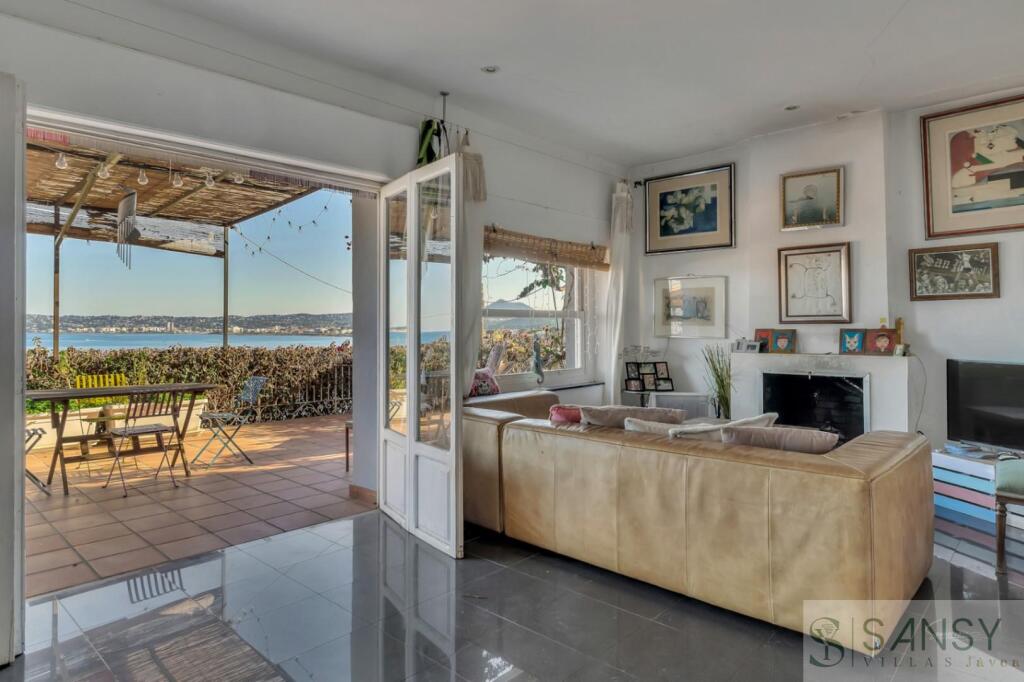 Imagen 2 de Casa-Chalet en Venta en Alicante Alicante