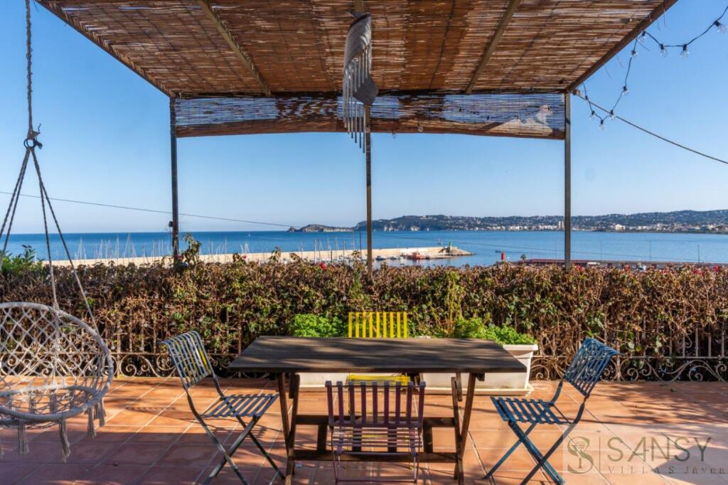 Imagen 4 de Casa-Chalet en Venta en Alicante Alicante