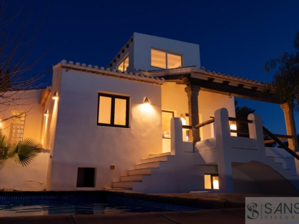 Imagen 2 de Casa-Chalet en Venta en Alicante Alicante