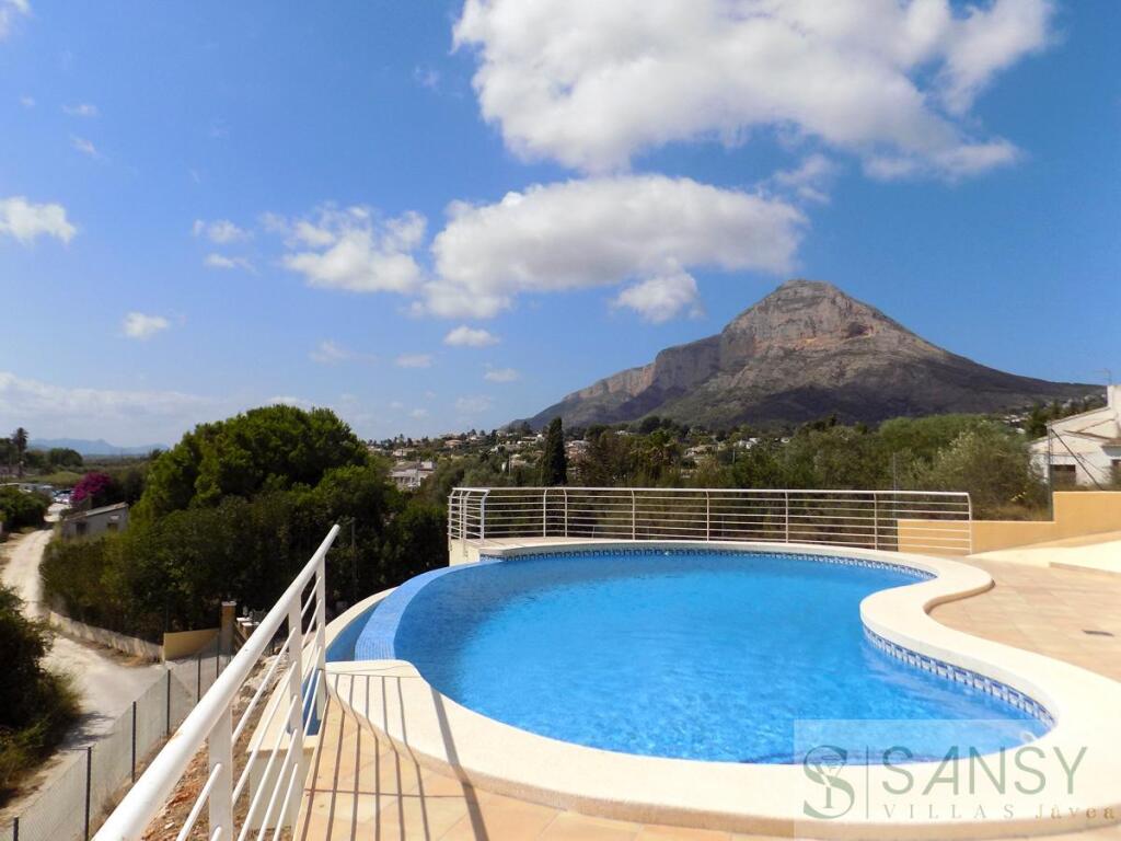 Imagen 1 de Casa-Chalet en Venta en Alicante Alicante