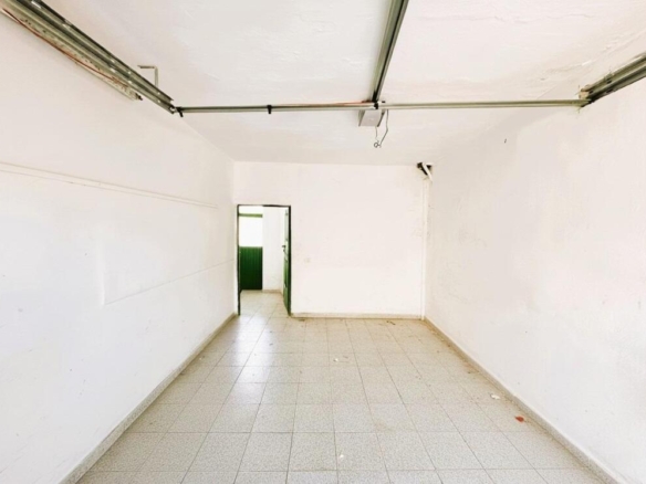 Imagen 2 de Se vende inmueble distribuido en 5 apartamentos