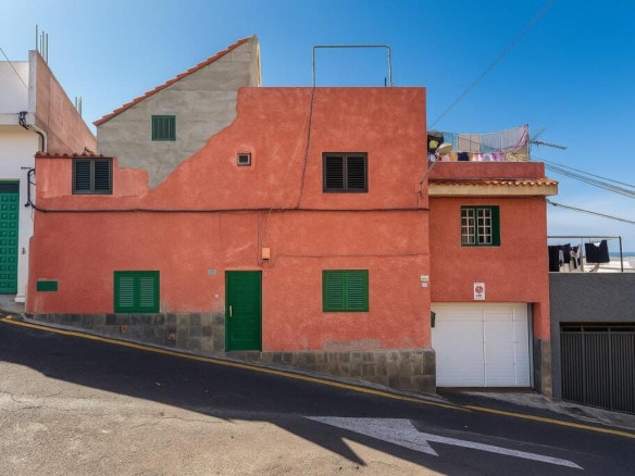 Imagen 1 de Se vende inmueble distribuido en 5 apartamentos